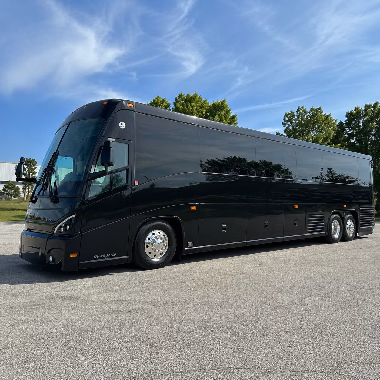 grand rapids 47 passenger charter bus
