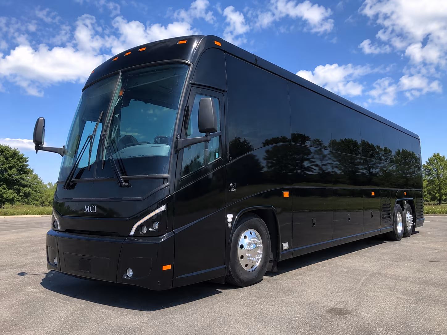 grand rapids airport charter bus rental