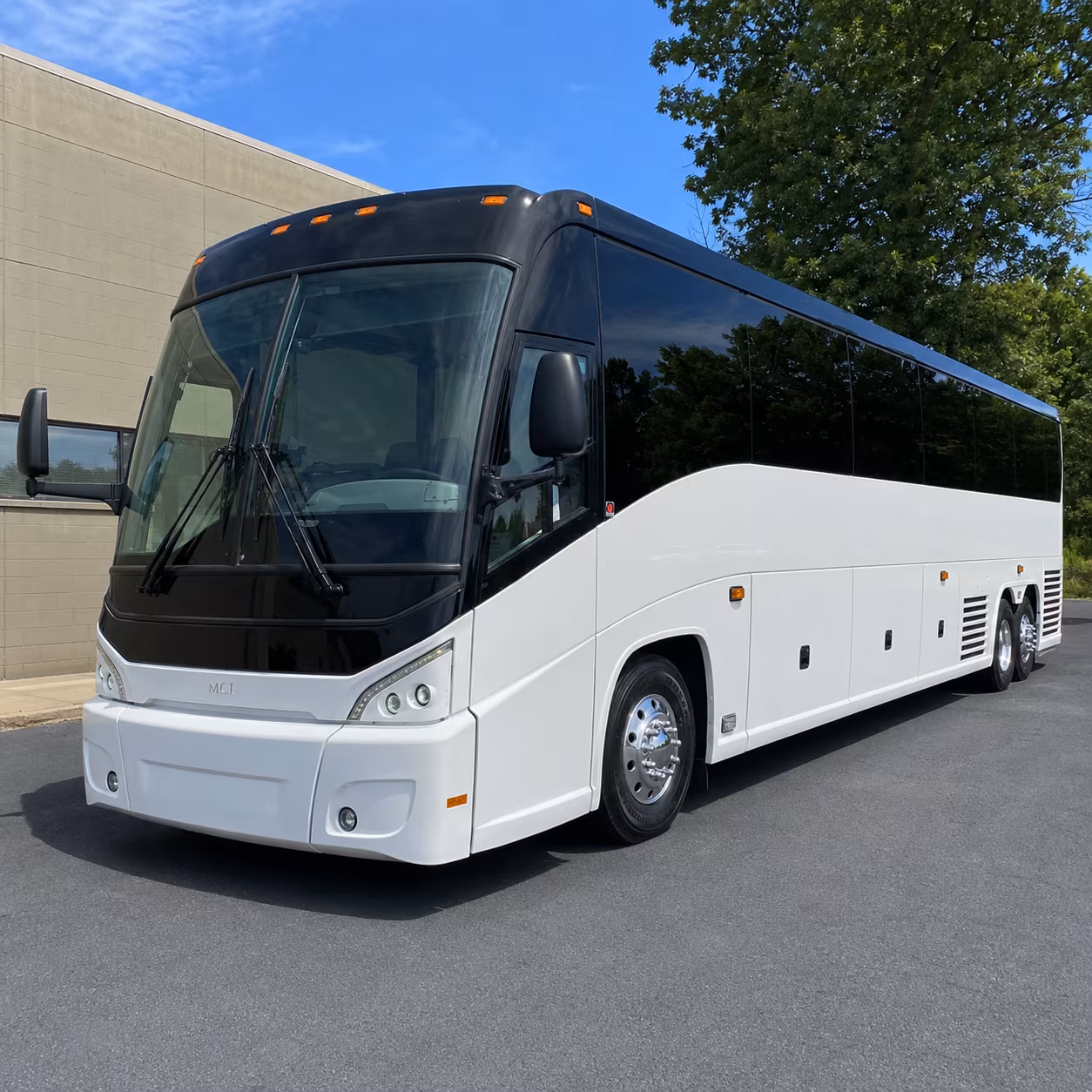 grand rapids bus rentals