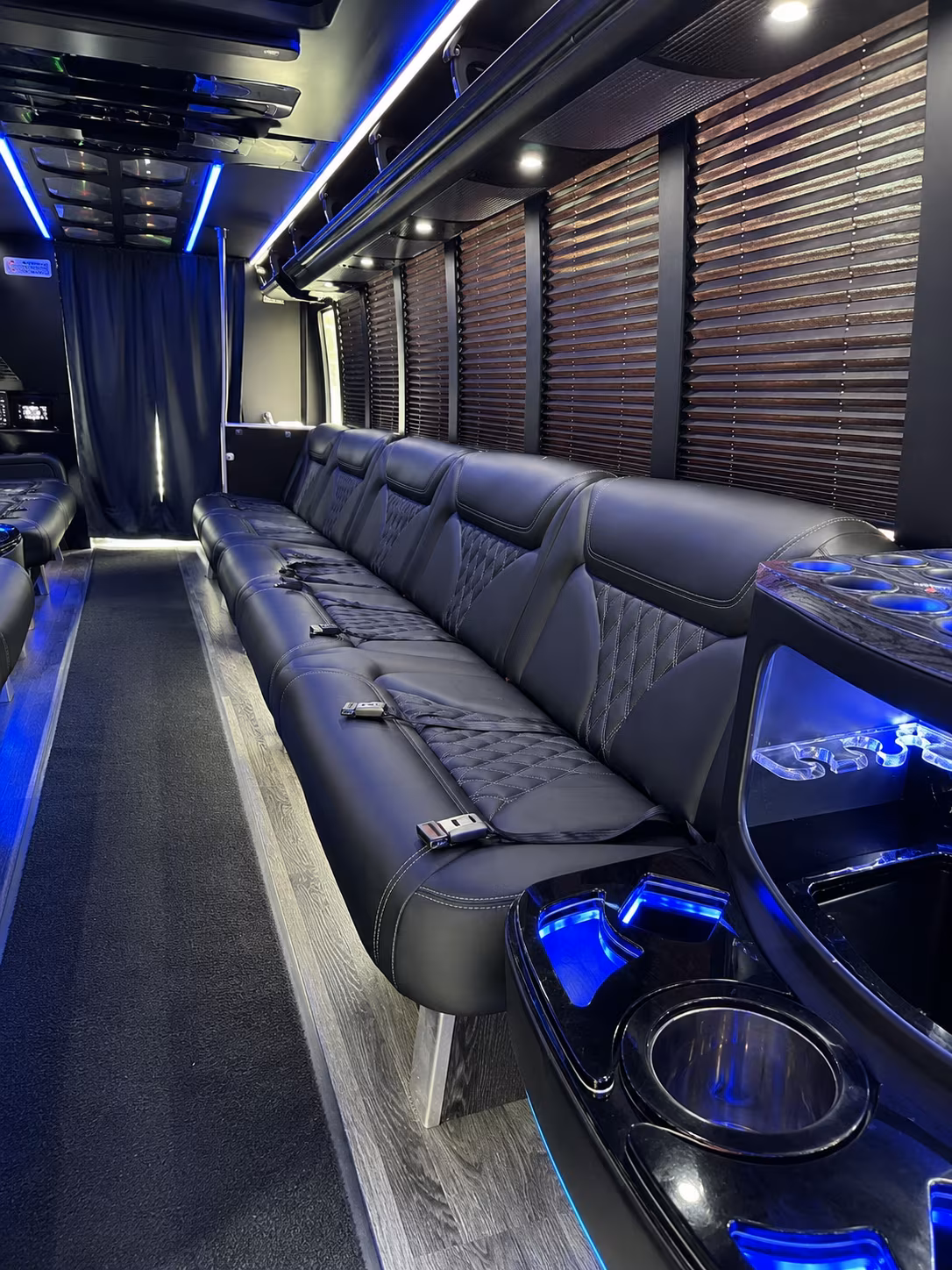 grand rapids quinceanera sweet 16 party bus rental