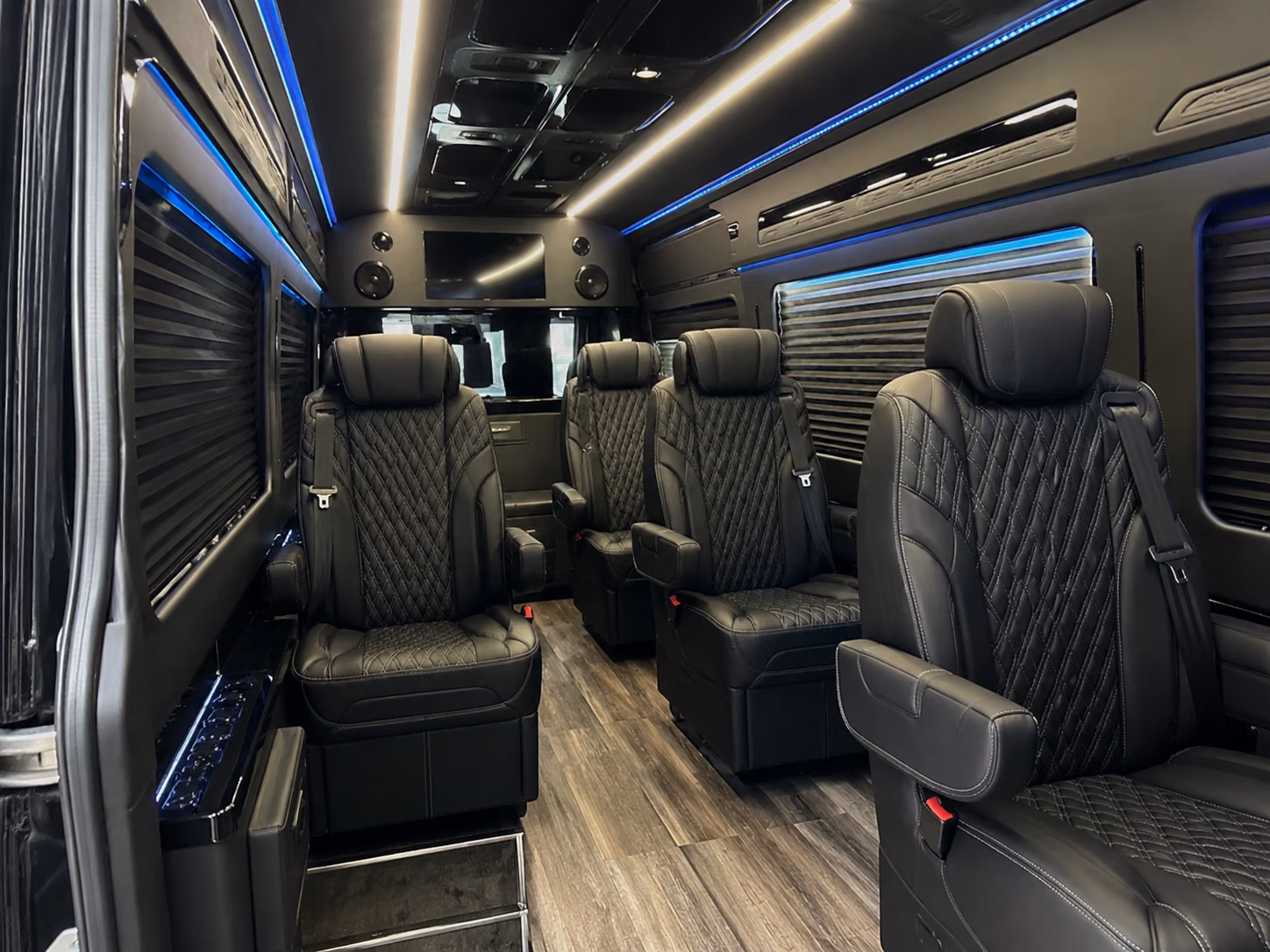 reserve transportation for your next corporate event 2