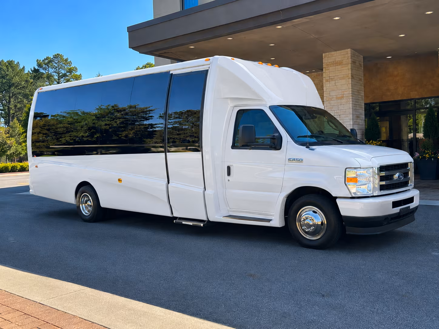 reserve transportation for your next corporate event 4