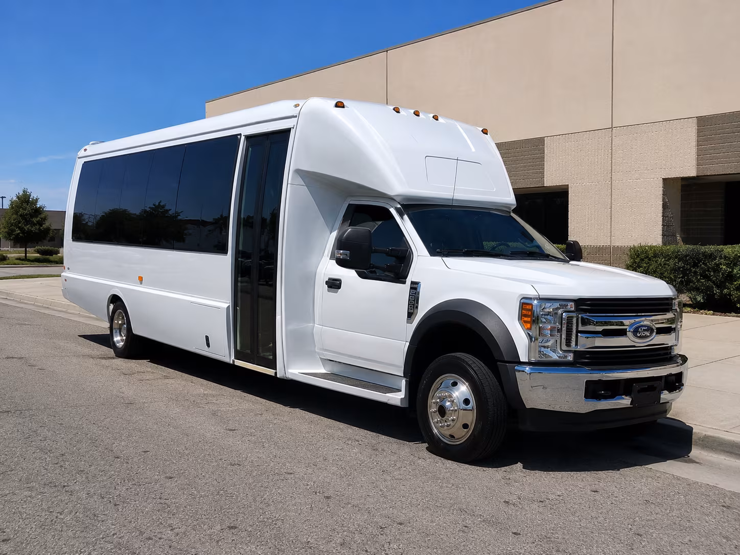 reserve transportation for your next prom 3