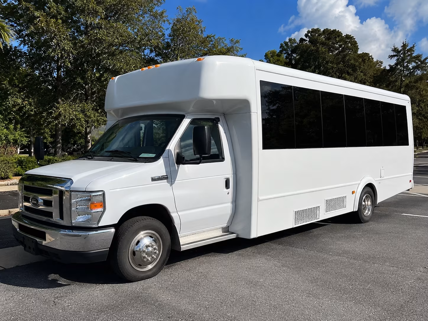 sports and athletics field trip bus rentals for grand rapids schools