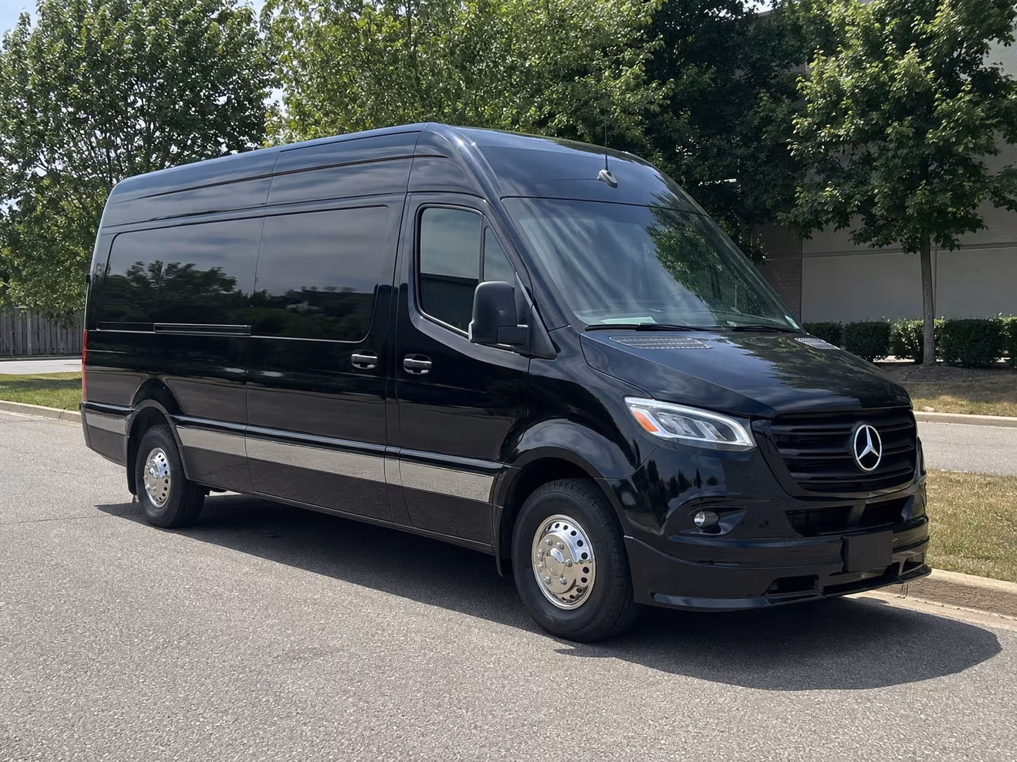sprinter van and minibus rentals for executive and small group corporate travel
